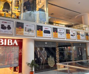 w 1125 h750 Mall Display Branding features photo