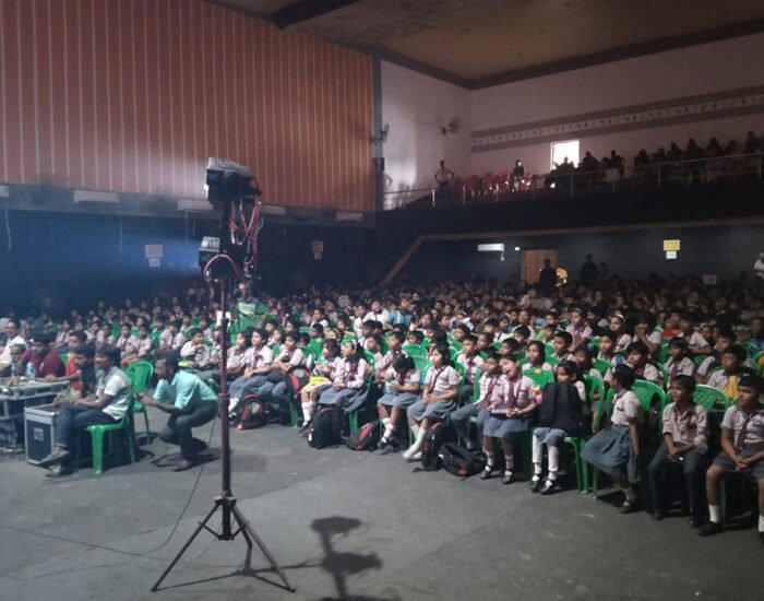 w 1125 h750 School Activity features photo