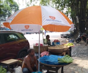 w 1125 h750 Umbrella Display Branding features photo